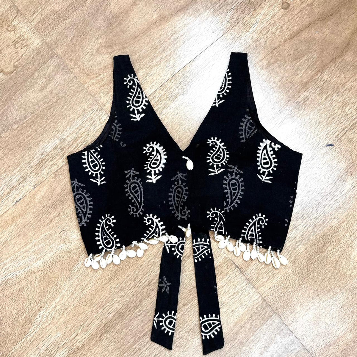 Navratri Black Paisley Cut Sleeves Blouse - Fal3357
